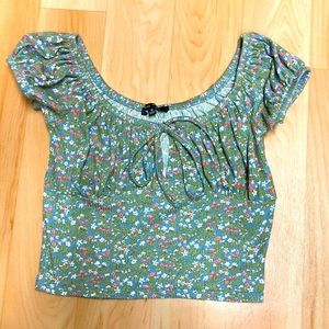 LOVE TREE ruched bust tie front shirt size medium